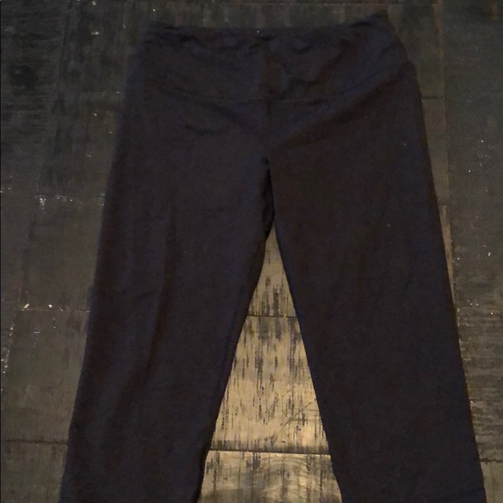 VS Crop Black Leggings